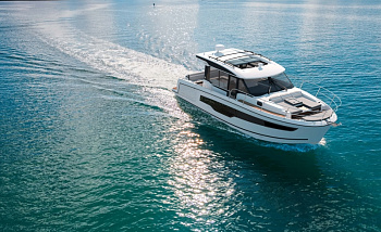 Катер Merry Fisher 1095 Coupe S2 в пути с НДС 20%