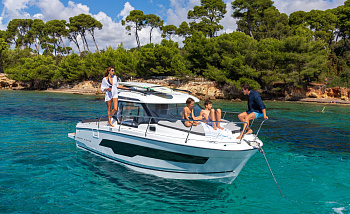 Катер Merry Fisher 795 S2 в пути